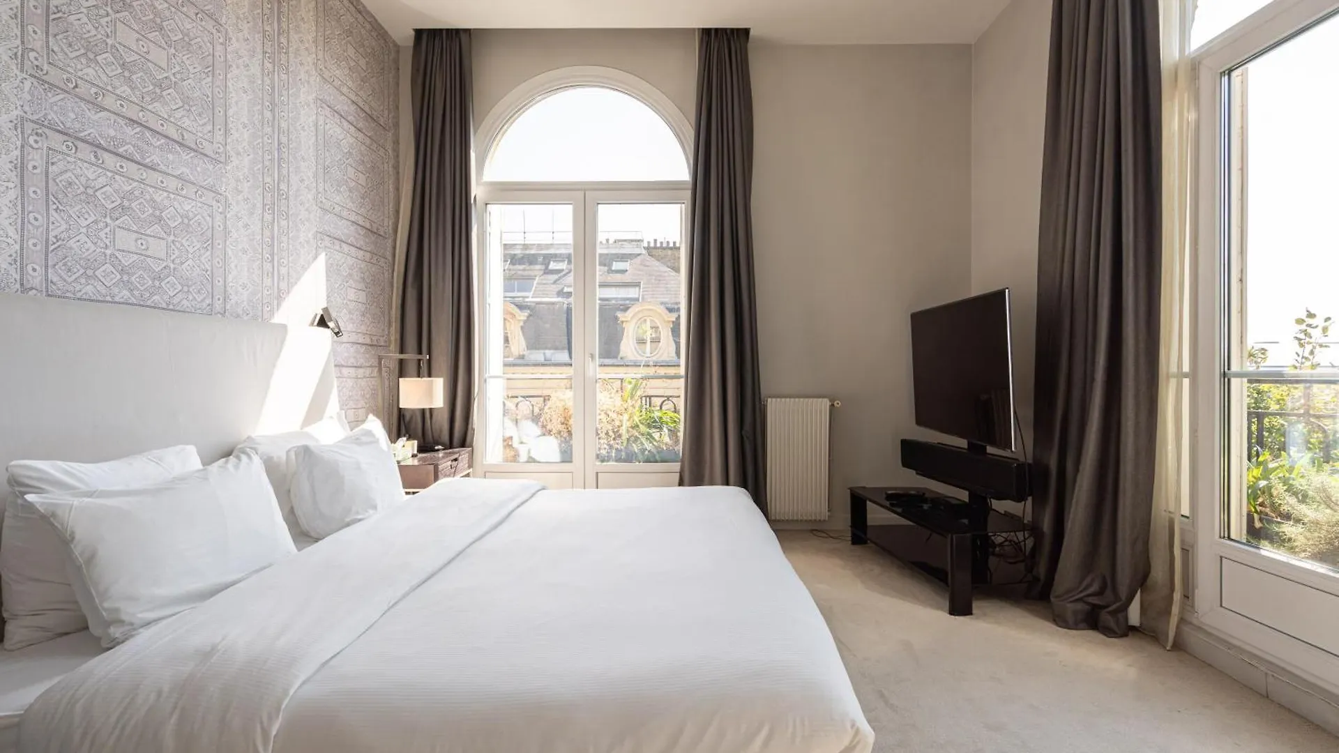 Apartment Luxury 4 Bedroom Eiffel Tower View *